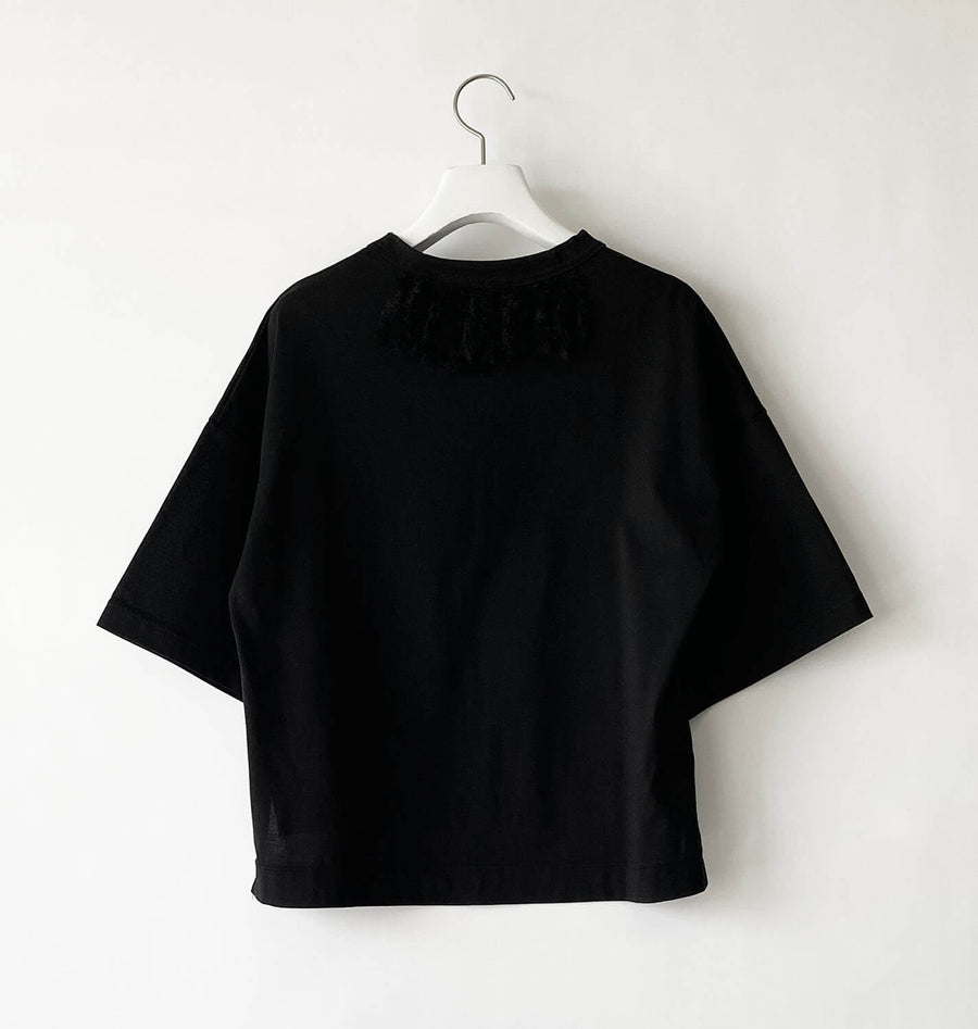 T-shirt with fringes