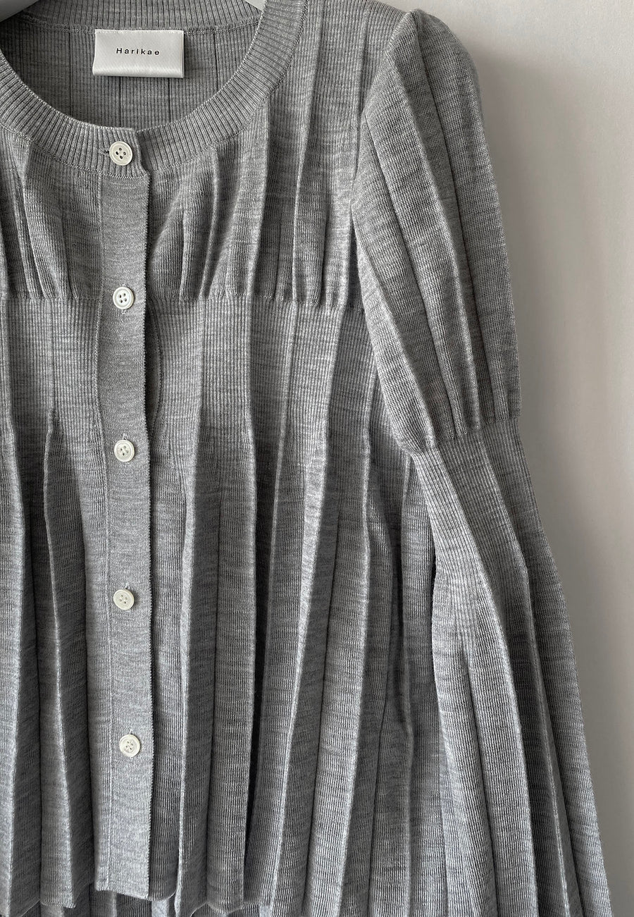 Pleated cardigan