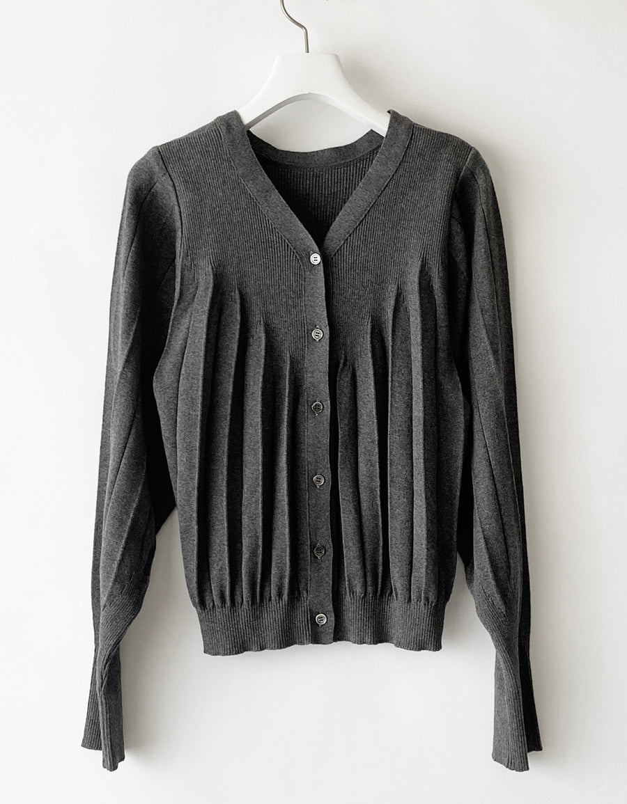 Pleated top