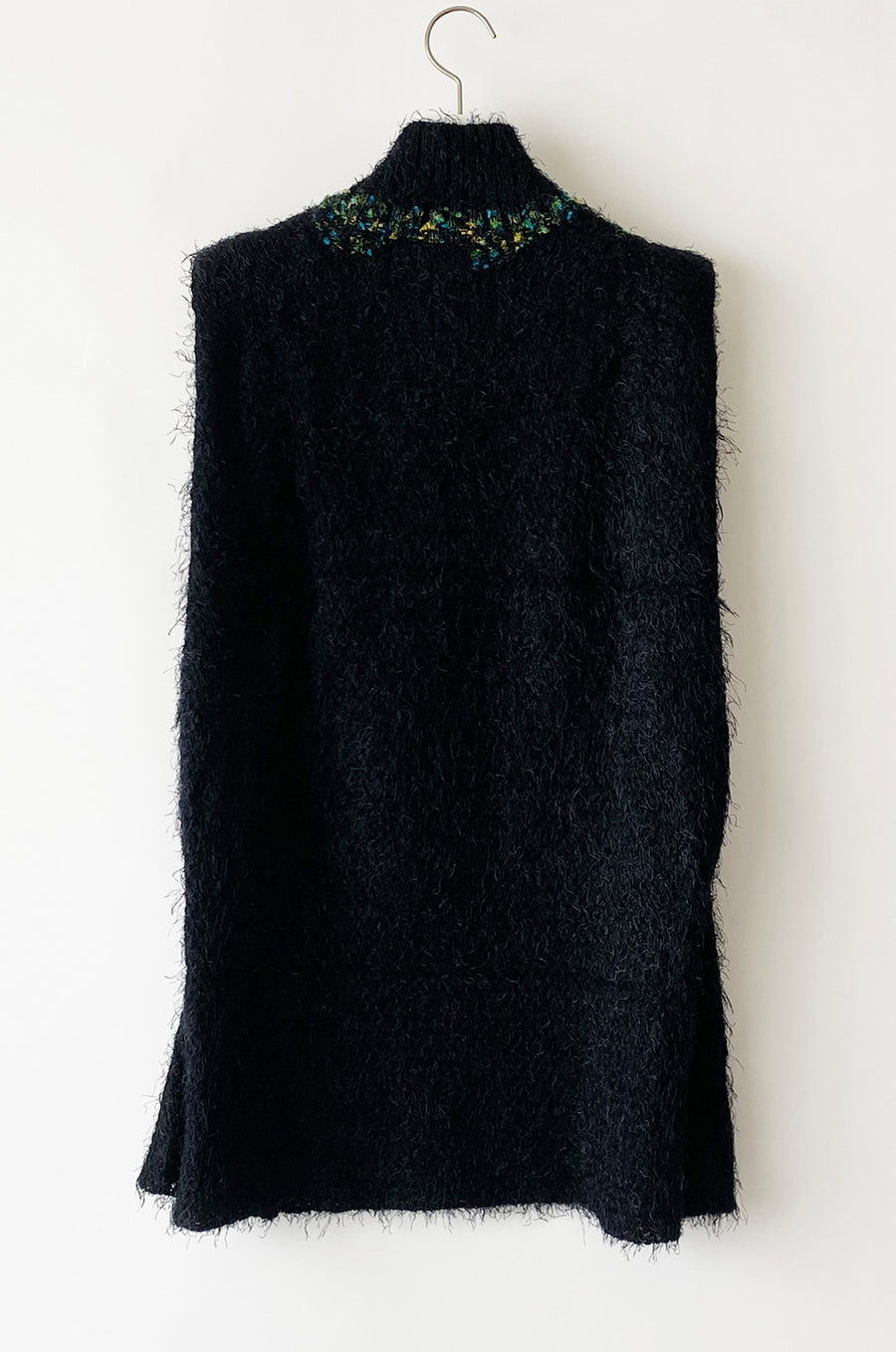 Cable vest